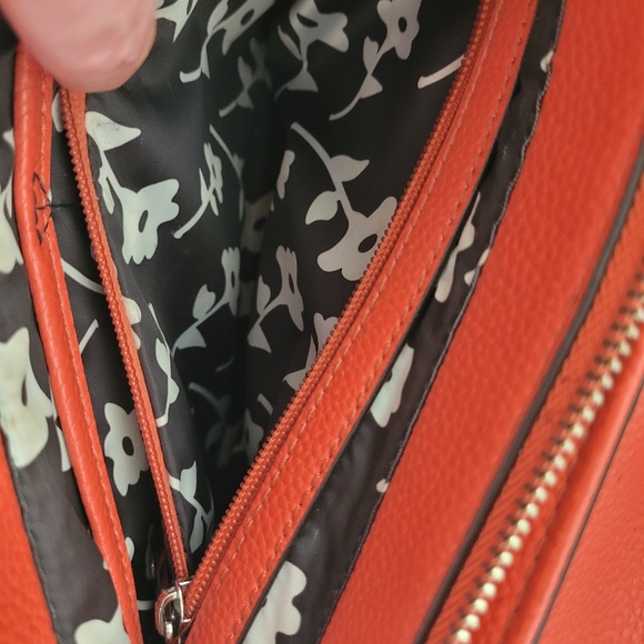 JENNA KATOR Michigan Contemporary Handbag Designer. Adjustable straps - Picture 16 of 16